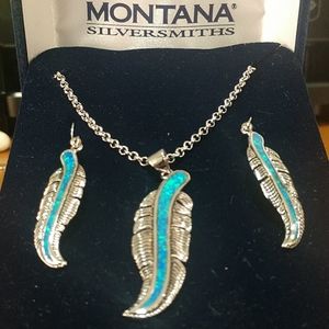 Montana Silversmiths necklace and earrings